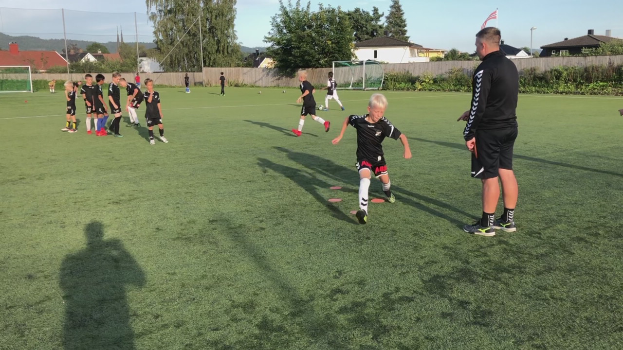 7 Kroppsfinte uten ball.mp4